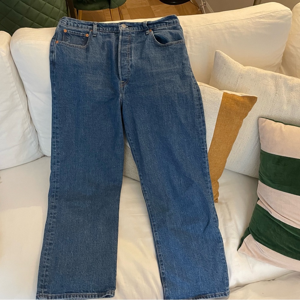 Levis ribcage straight jeans